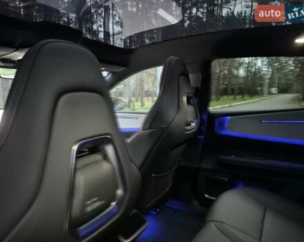 Серый Polestar 4, объемом двигателя 0 л и пробегом 20 тыс. км за 33900 $, фото 24 на Automoto.ua