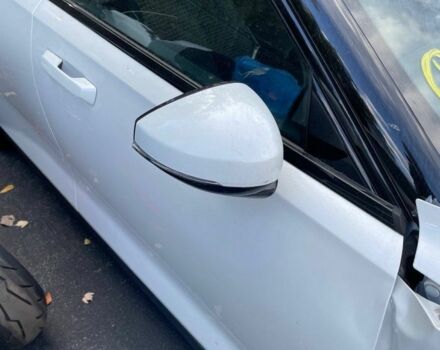 Білий Polestar Інша, об'ємом двигуна 0 л та пробігом 120 тис. км за 13800 $, фото 5 на Automoto.ua