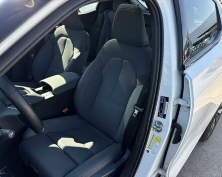 Білий Polestar Інша, об'ємом двигуна 0 л та пробігом 35 тис. км за 16000 $, фото 7 на Automoto.ua