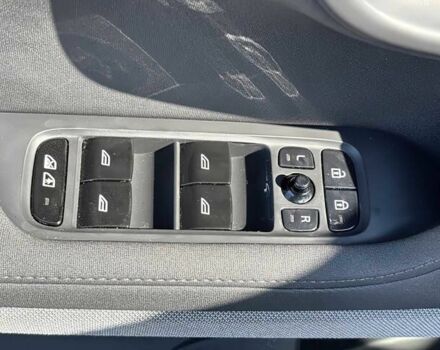 Білий Polestar Інша, об'ємом двигуна 0 л та пробігом 35 тис. км за 16000 $, фото 11 на Automoto.ua