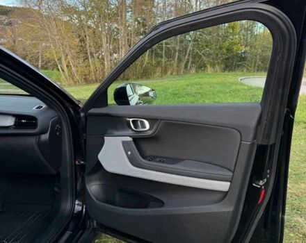 Черный Polestar Другая, объемом двигателя 0 л и пробегом 0 тыс. км за 14000 $, фото 7 на Automoto.ua