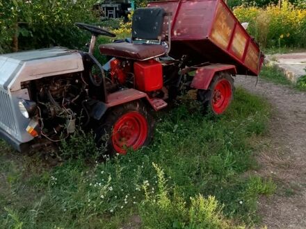 Красный Прикарпатец ТМК-02, объемом двигателя 1.9 л и пробегом 4 тыс. км за 2700 $, фото 1 на Automoto.ua