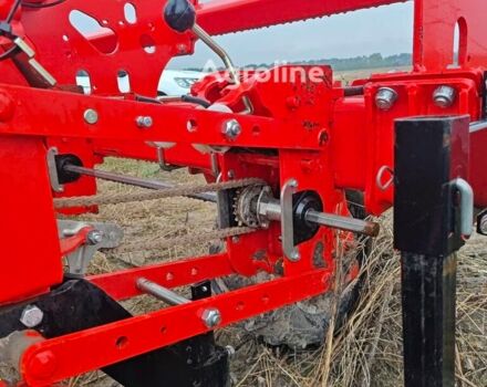 Красный Quivogne Другая, объемом двигателя 0 л и пробегом 0 тыс. км за 19593 $, фото 8 на Automoto.ua