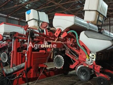 Красный Quivogne Другая, объемом двигателя 0 л и пробегом 0 тыс. км за 31976 $, фото 1 на Automoto.ua