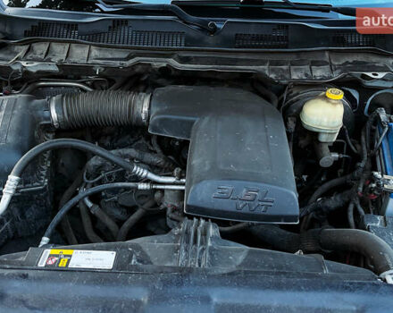 Белый Ram 1500, объемом двигателя 3.6 л и пробегом 143 тыс. км за 20000 $, фото 7 на Automoto.ua