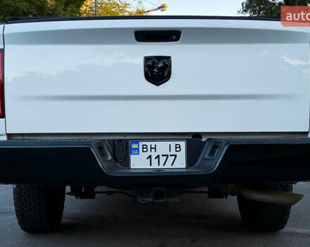 Белый Ram 1500, объемом двигателя 3.6 л и пробегом 143 тыс. км за 20000 $, фото 1 на Automoto.ua