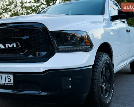 Белый Ram 1500, объемом двигателя 3.6 л и пробегом 143 тыс. км за 20000 $, фото 6 на Automoto.ua