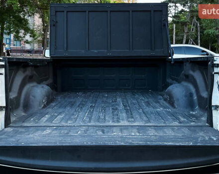 Белый Ram 1500, объемом двигателя 3.6 л и пробегом 143 тыс. км за 20000 $, фото 19 на Automoto.ua