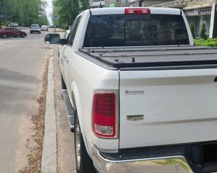 Ram 1500 2017 у Києві на Automoto.ua Білий Ram 1500, об'ємом двигуна 5.65 л та пробігом 220 тис. км за 25900 $, фото 6 на Automoto.ua