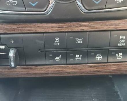 Ram 1500 2017 у Києві на Automoto.ua Білий Ram 1500, об'ємом двигуна 5.65 л та пробігом 220 тис. км за 25900 $, фото 22 на Automoto.ua