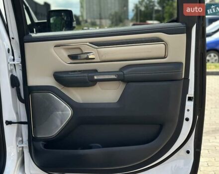 Белый Ram 1500, объемом двигателя 2.99 л и пробегом 93 тыс. км за 63000 $, фото 17 на Automoto.ua