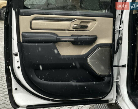 Білий Ram 1500, об'ємом двигуна 2.99 л та пробігом 94 тис. км за 57500 $, фото 5 на Automoto.ua