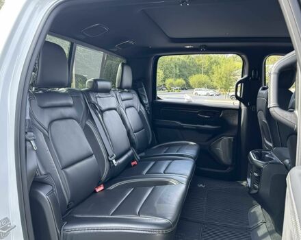 Ram 1500 2022 у Києві на Automoto.ua Білий Ram 1500, об'ємом двигуна 6.2 л та пробігом 30 тис. км за 20000 $, фото 13 на Automoto.ua