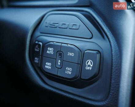 Ram 1500 2023 в Киеве на Automoto.ua Белый Ram 1500, объемом двигателя 5.65 л и пробегом 33 тыс. км за 80000 $, фото 28 на Automoto.ua