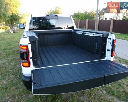 Белый Ram 1500, объемом двигателя 5.65 л и пробегом 33 тыс. км за 80000 $, фото 33 на Automoto.ua