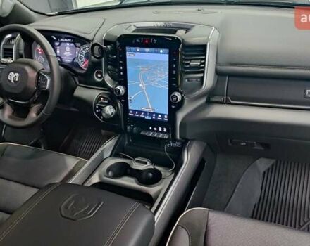 Білий Ram 1500, об'ємом двигуна 5.65 л та пробігом 17 тис. км за 84990 $, фото 40 на Automoto.ua