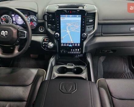 Білий Ram 1500, об'ємом двигуна 5.65 л та пробігом 17 тис. км за 84990 $, фото 39 на Automoto.ua