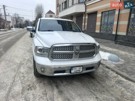 Белый Ram 1500, объемом двигателя 2.99 л и пробегом 240 тыс. км за 30000 $, фото 1 на Automoto.ua
