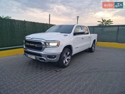 Ram 1500 2018 у Одесі на Automoto.ua Білий Ram 1500, об'ємом двигуна 5.65 л та пробігом 93 тис. км за 47000 $, фото 1 на Automoto.ua