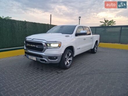 Білий Ram 1500, об'ємом двигуна 5.65 л та пробігом 93 тис. км за 47000 $, фото 1 на Automoto.ua