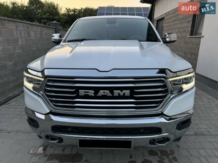 Белый Ram 1500, объемом двигателя 5.65 л и пробегом 150 тыс. км за 47000 $, фото 1 на Automoto.ua