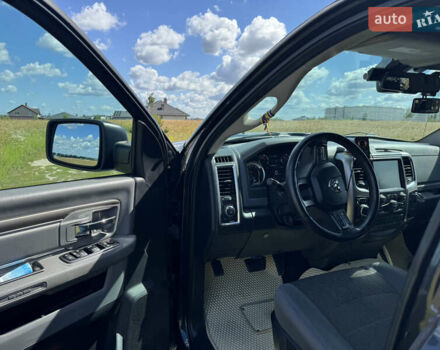 Черный Ram 1500, объемом двигателя 5.65 л и пробегом 146 тыс. км за 32999 $, фото 8 на Automoto.ua