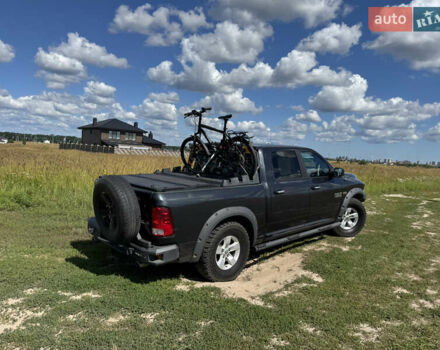 Черный Ram 1500, объемом двигателя 5.65 л и пробегом 146 тыс. км за 32999 $, фото 4 на Automoto.ua