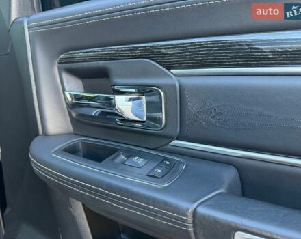 Чорний Ram 1500, об'ємом двигуна 5.7 л та пробігом 123 тис. км за 29500 $, фото 24 на Automoto.ua