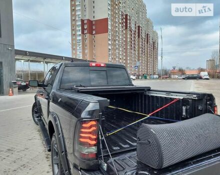 Чорний Ram 1500, об'ємом двигуна 5.7 л та пробігом 67 тис. км за 36500 $, фото 17 на Automoto.ua