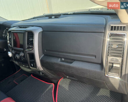 Черный Ram 1500, объемом двигателя 5.65 л и пробегом 67 тыс. км за 31500 $, фото 18 на Automoto.ua