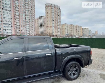 Чорний Ram 1500, об'ємом двигуна 5.7 л та пробігом 67 тис. км за 36500 $, фото 15 на Automoto.ua