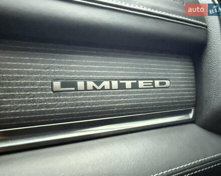 Чорний Ram 1500, об'ємом двигуна 5.7 л та пробігом 185 тис. км за 45000 $, фото 1 на Automoto.ua