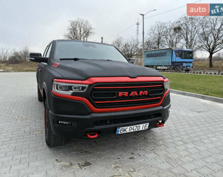 Чорний Ram 1500, об'ємом двигуна 5.7 л та пробігом 185 тис. км за 45000 $, фото 5 на Automoto.ua