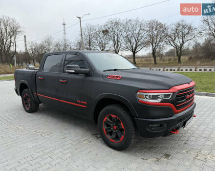 Чорний Ram 1500, об'ємом двигуна 5.7 л та пробігом 185 тис. км за 45000 $, фото 12 на Automoto.ua
