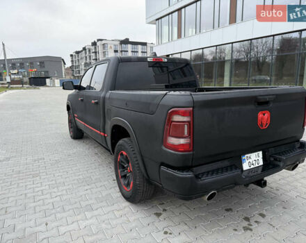 Чорний Ram 1500, об'ємом двигуна 5.7 л та пробігом 185 тис. км за 45000 $, фото 13 на Automoto.ua