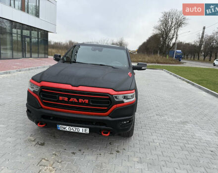 Чорний Ram 1500, об'ємом двигуна 5.7 л та пробігом 185 тис. км за 45000 $, фото 2 на Automoto.ua