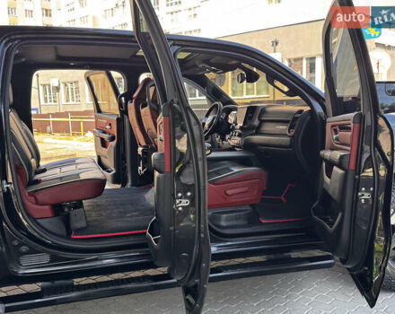 Чорний Ram 1500, об'ємом двигуна 5.7 л та пробігом 175 тис. км за 43995 $, фото 16 на Automoto.ua