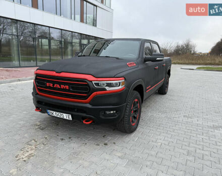 Чорний Ram 1500, об'ємом двигуна 5.7 л та пробігом 185 тис. км за 45000 $, фото 3 на Automoto.ua