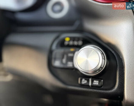 Чорний Ram 1500, об'ємом двигуна 5.7 л та пробігом 175 тис. км за 43995 $, фото 43 на Automoto.ua