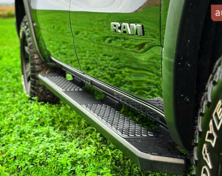 Ram 1500 2020 в Ровно на Automoto.ua Черный Ram 1500, объемом двигателя 2.99 л и пробегом 128 тыс. км за 64999 $, фото 15 на Automoto.ua