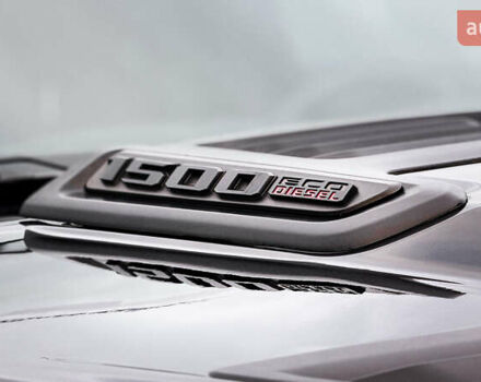 Ram 1500 2020 в Ровно на Automoto.ua Черный Ram 1500, объемом двигателя 2.99 л и пробегом 128 тыс. км за 64999 $, фото 12 на Automoto.ua
