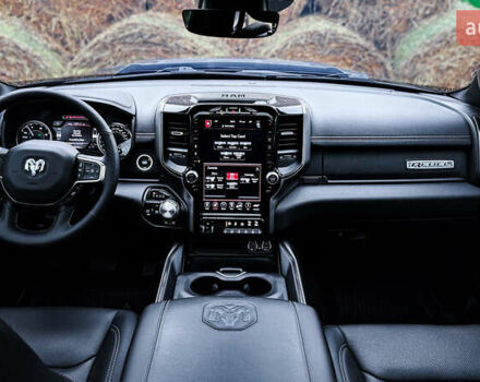 Ram 1500 2020 в Ровно на Automoto.ua Черный Ram 1500, объемом двигателя 2.99 л и пробегом 128 тыс. км за 64999 $, фото 64 на Automoto.ua