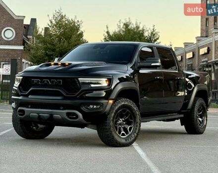 Ram 1500 2020 в Киеве на Automoto.ua Черный Ram 1500, объемом двигателя 0 л и пробегом 61 тыс. км за 109900 $, фото 3 на Automoto.ua