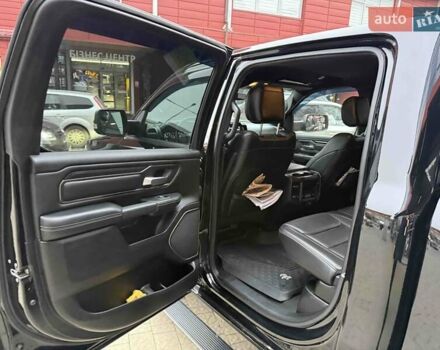 Чорний Ram 1500, об'ємом двигуна 5.7 л та пробігом 10 тис. км за 65900 $, фото 38 на Automoto.ua