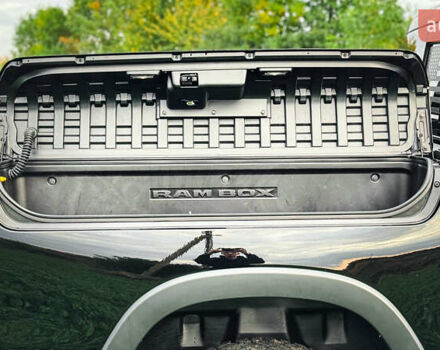 Ram 1500 2020 в Ровно на Automoto.ua Черный Ram 1500, объемом двигателя 2.99 л и пробегом 128 тыс. км за 64999 $, фото 21 на Automoto.ua
