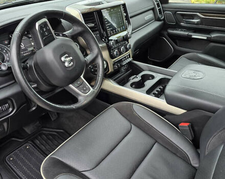 Черный Ram 1500, объемом двигателя 5.65 л и пробегом 64 тыс. км за 58000 $, фото 19 на Automoto.ua