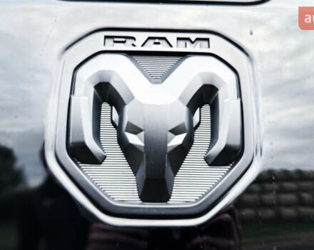 Ram 1500 2020 в Ровно на Automoto.ua Черный Ram 1500, объемом двигателя 2.99 л и пробегом 128 тыс. км за 64999 $, фото 66 на Automoto.ua