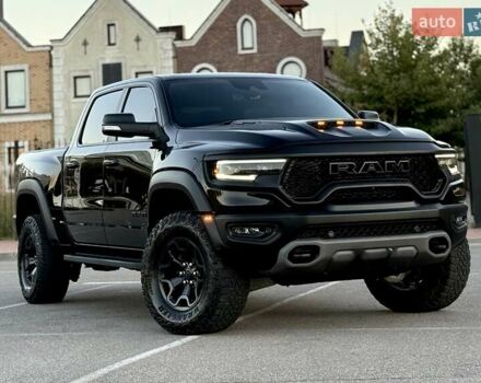 Ram 1500 2020 в Киеве на Automoto.ua Черный Ram 1500, объемом двигателя 0 л и пробегом 61 тыс. км за 109900 $, фото 28 на Automoto.ua