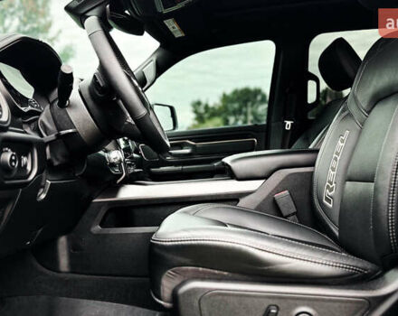 Ram 1500 2020 в Ровно на Automoto.ua Черный Ram 1500, объемом двигателя 2.99 л и пробегом 128 тыс. км за 64999 $, фото 47 на Automoto.ua