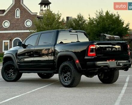 Ram 1500 2020 в Киеве на Automoto.ua Черный Ram 1500, объемом двигателя 0 л и пробегом 61 тыс. км за 109900 $, фото 10 на Automoto.ua